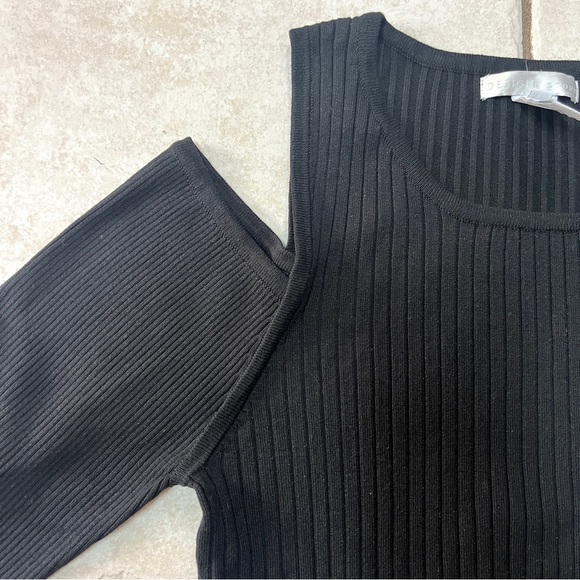 Design History Cold-Shoulder Silk Blend Sweater - Picture 6 of 10